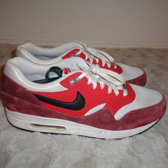 Men's Nike Air Tennis Shoes Size 12 537383-116